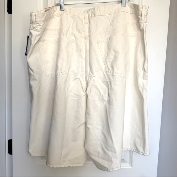 Universal Thread Mens High Rise Long Shorts Cream Plus Size 24 Denim Casual NWOT - Picture 2 of 11